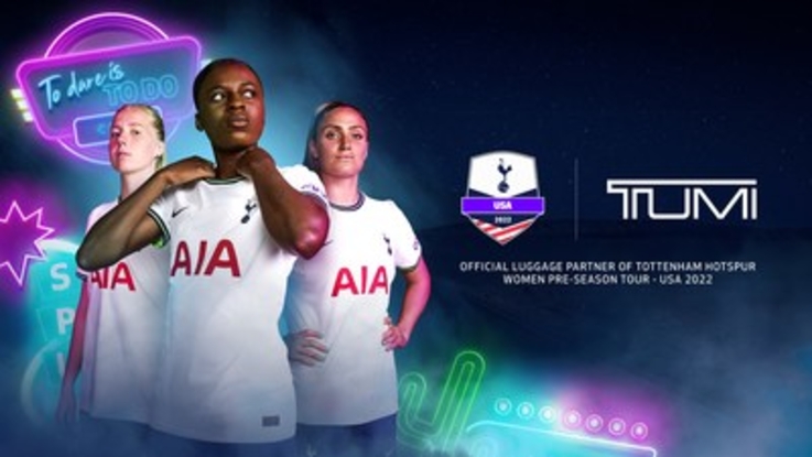 Tottenham_Hotspur_Women_players.jpg